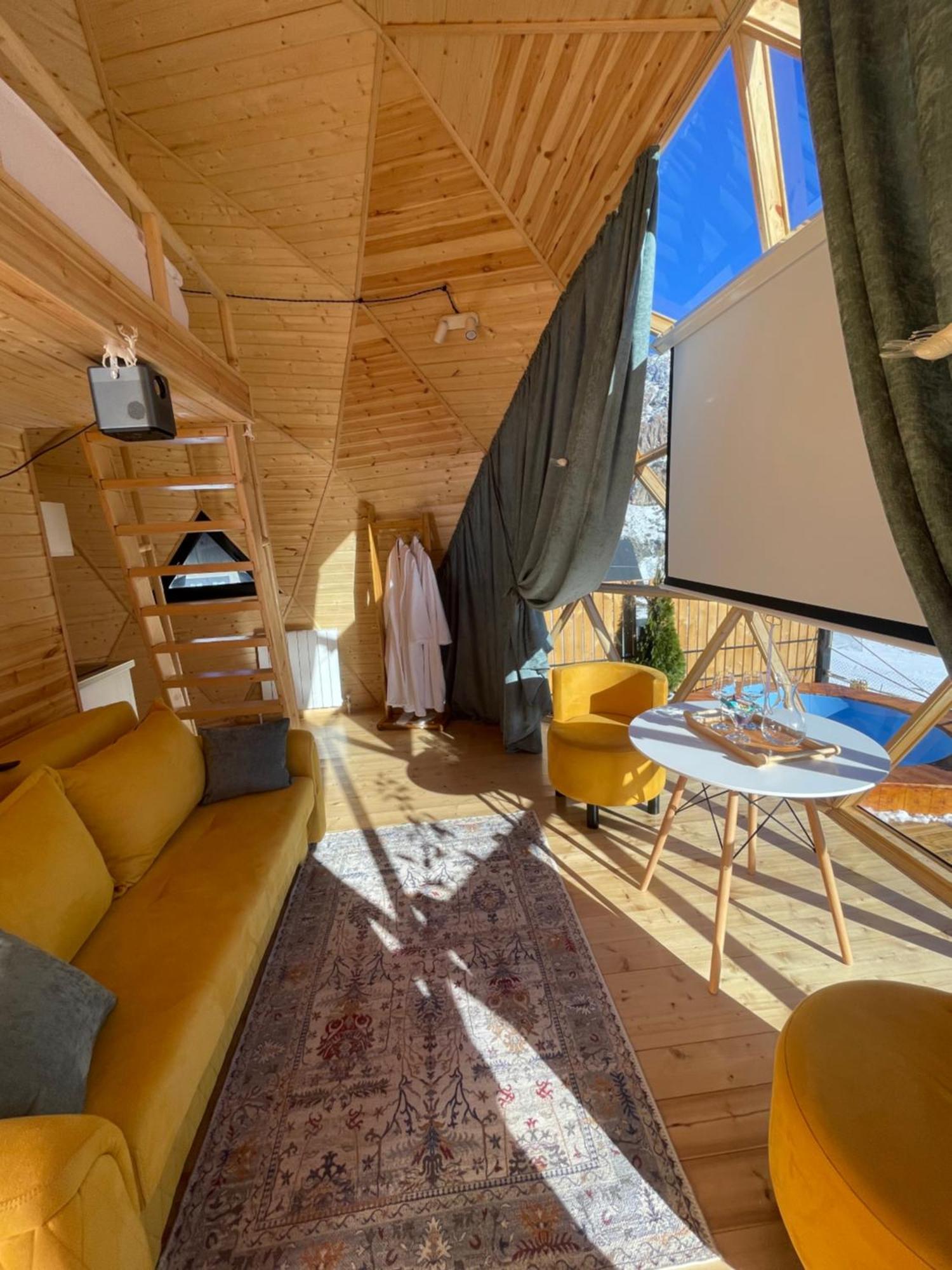 Gabua Glamping Stepantsminda Exterior foto