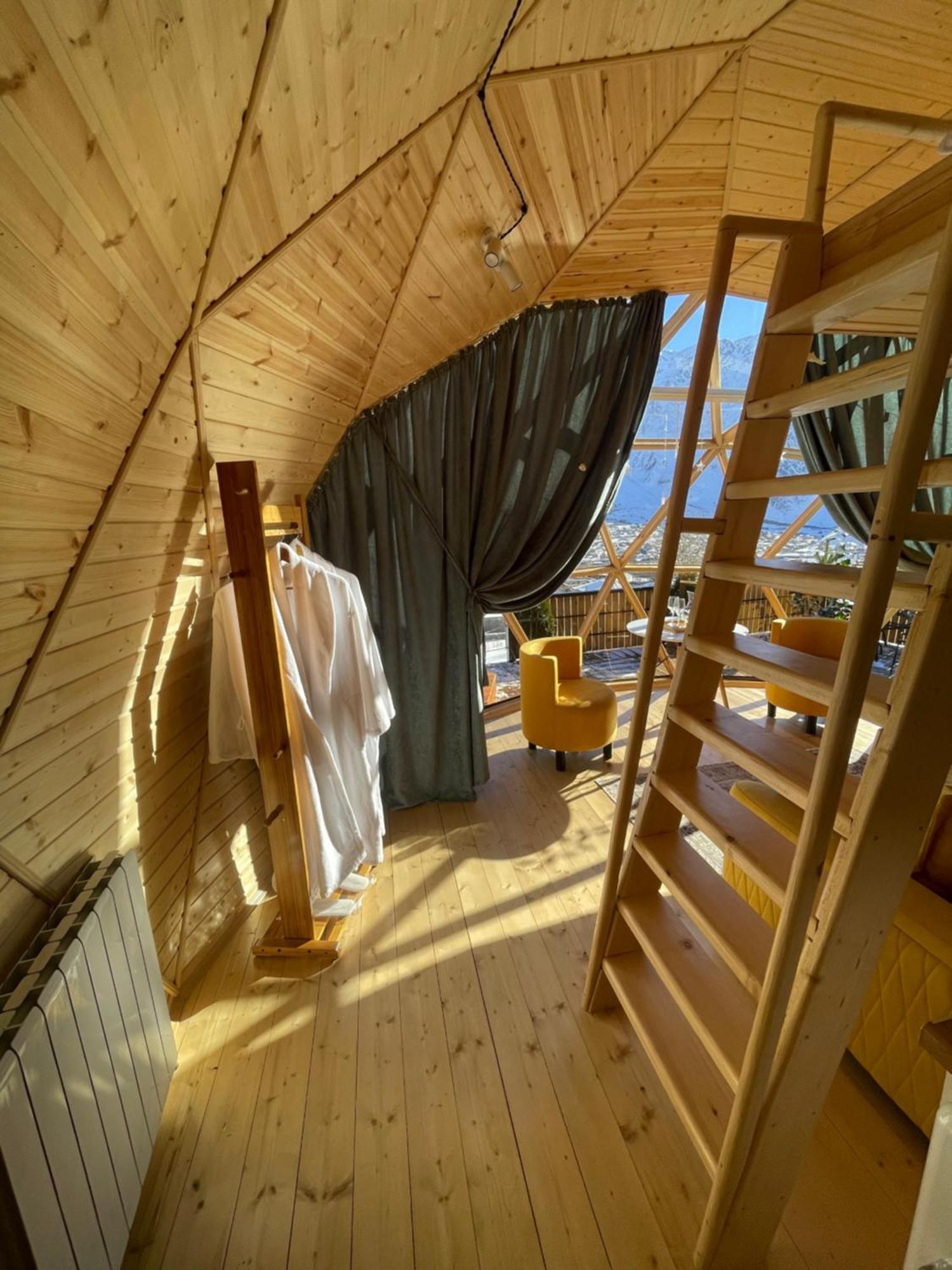 Gabua Glamping Stepantsminda Exterior foto